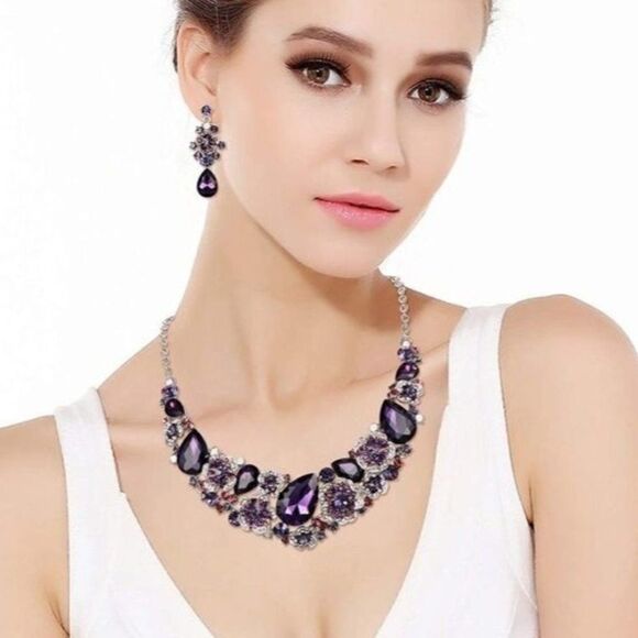 Silver and Amethyst Austrian Crystal Camellia Flower Necklace and Earrings Set - Picture 5 of 6